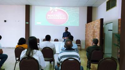 Prefeitura Municipal de Laranjeiras do Sul reÃºne a imprensa para apresentar a programaÃ§Ã£o do Natal 2021